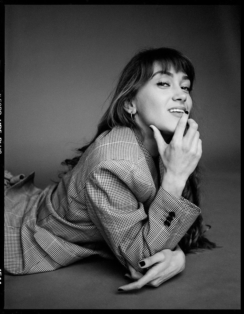 Paulina Pior portrait  by Julia Bright mamaya rz 67 pro II Ilford HP5 plus